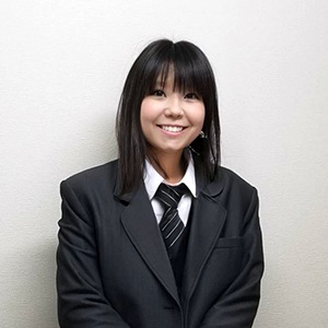 斉藤友美店長補佐